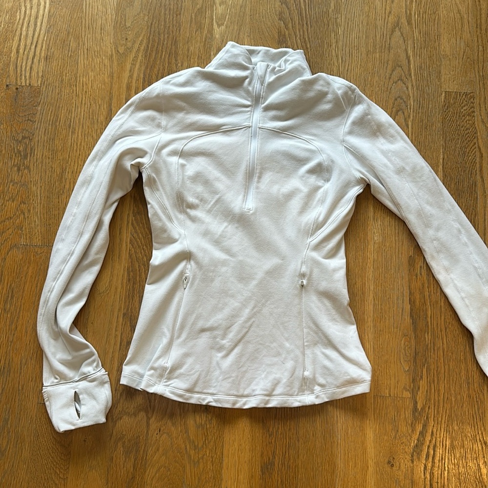 Lululemon size 4 3/4 zip